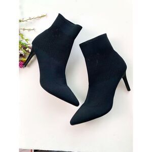 Steve Madden sock Women's Black McKinley Knit Ankle Heel Boots Size 9M